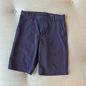 Boys Size 14 Vineyard Vines Performance shorts - nearly new!